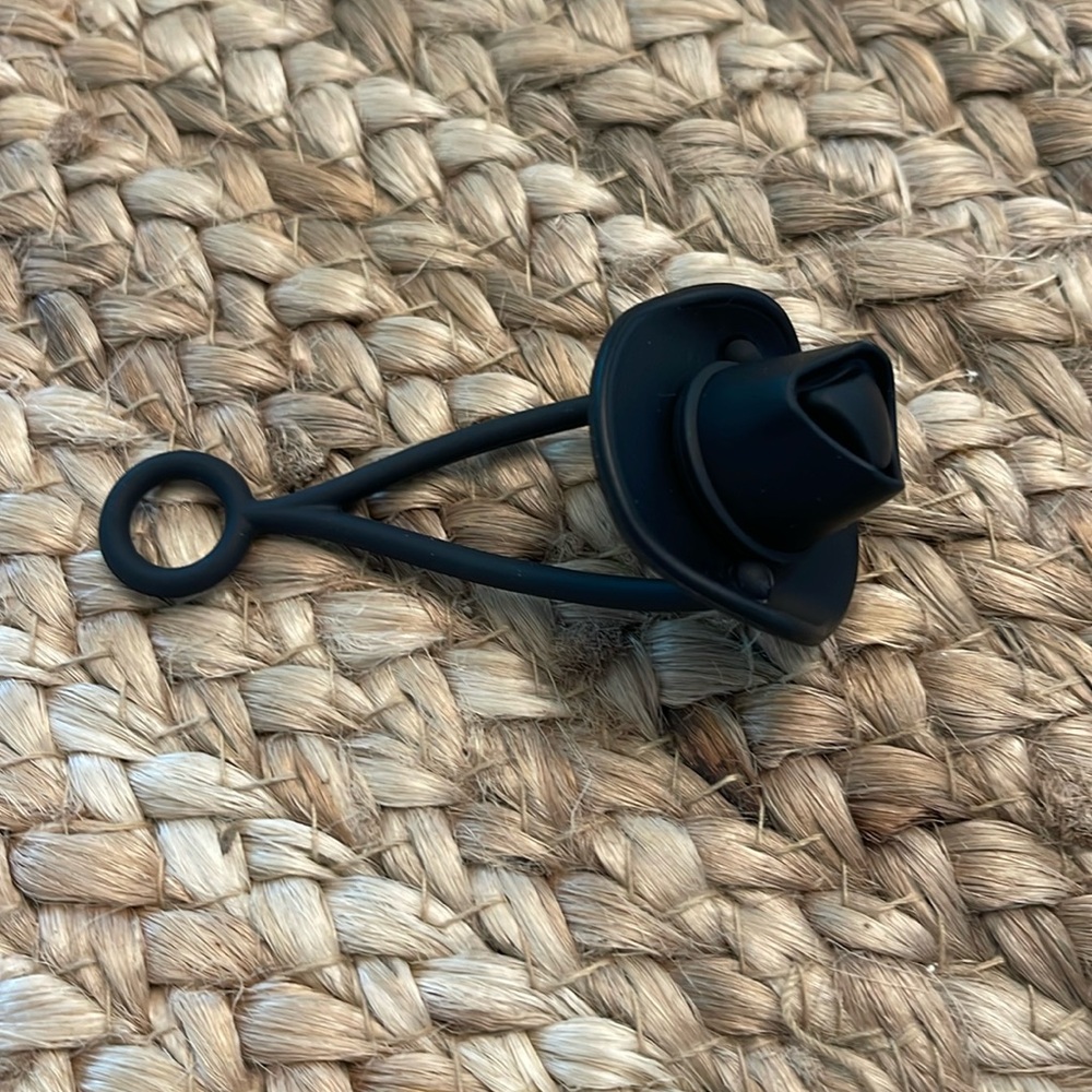 Black cowboy hat Stanley cup/tumbler straw topper or straw cover - Picture 1 of 1
